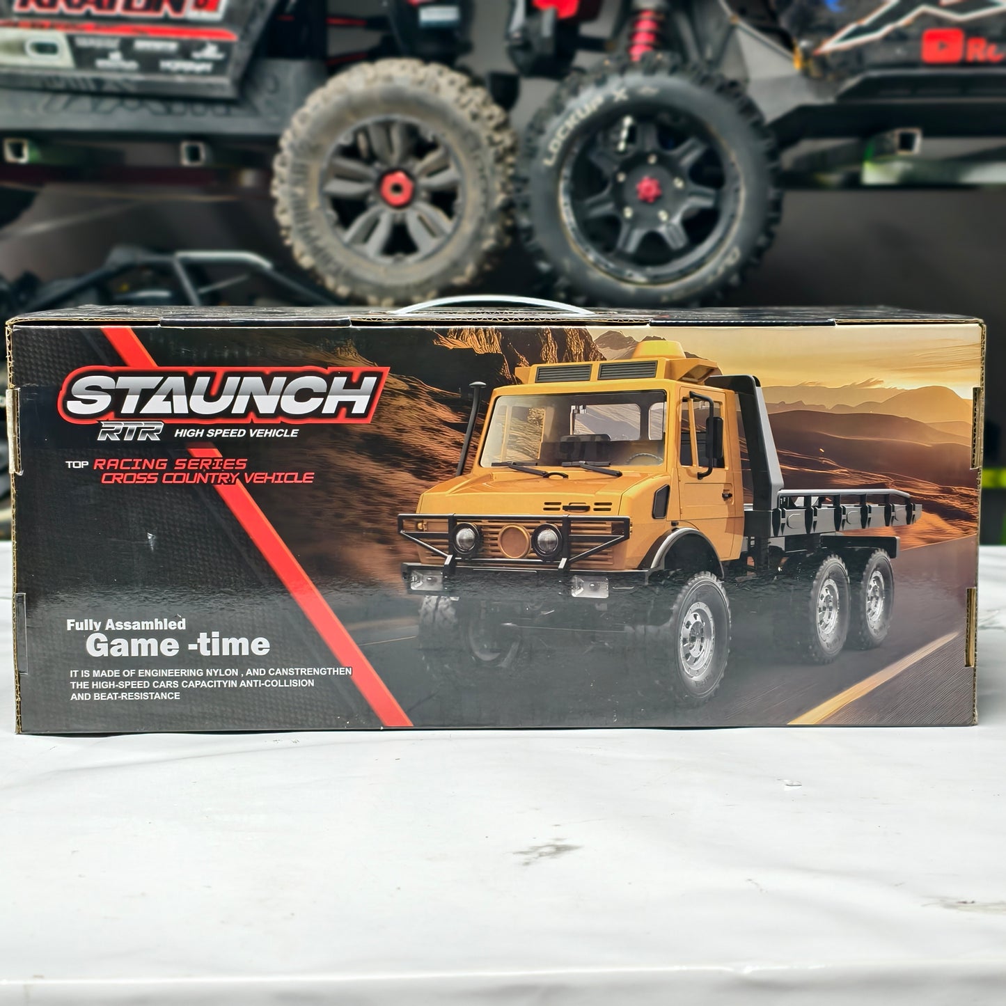 C8823 1/18 RC Car Crawler 2.4G 6WD Simulated Unimog Truck