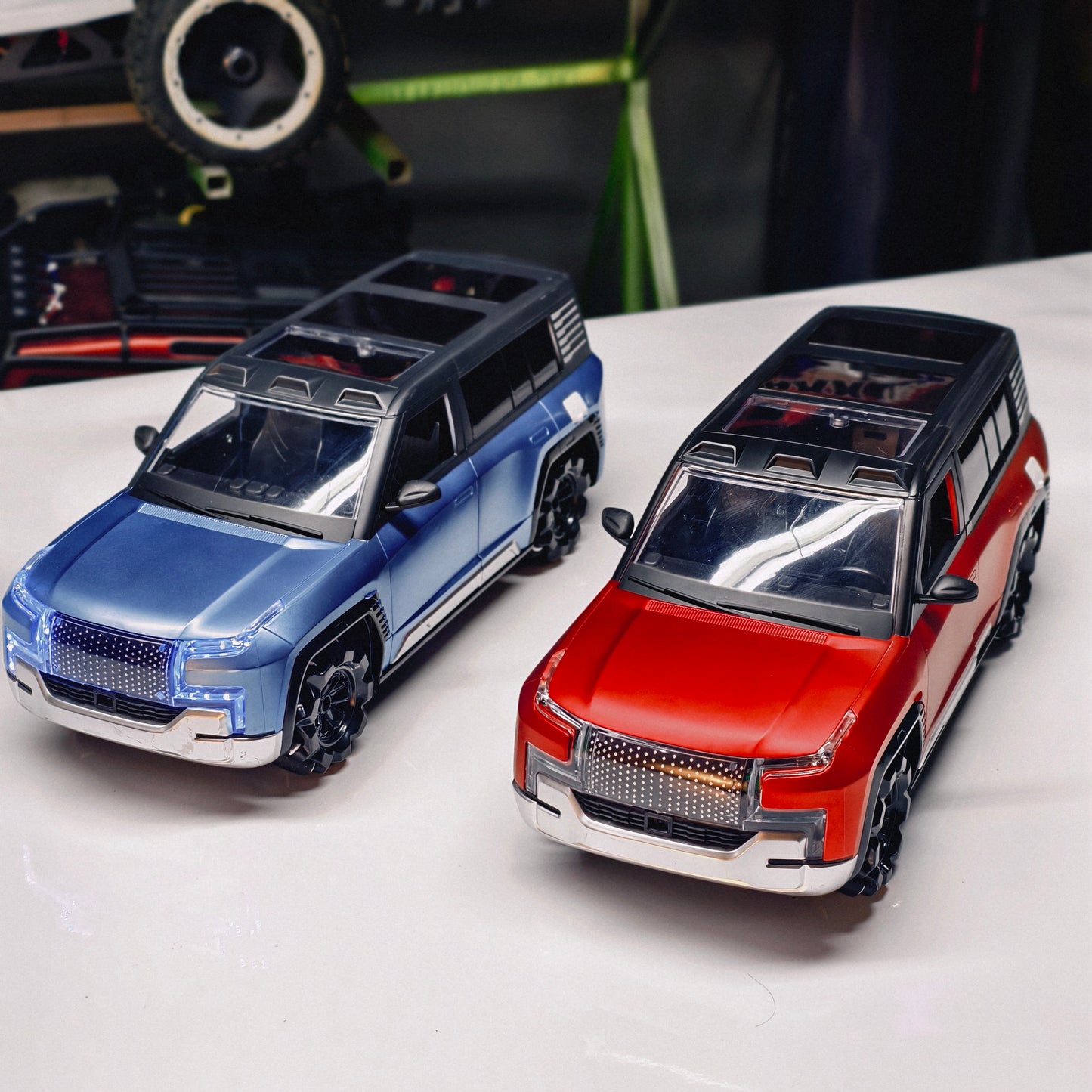 Moka U8 rechargeable 1:12 scale rc car with automatic opening Doors